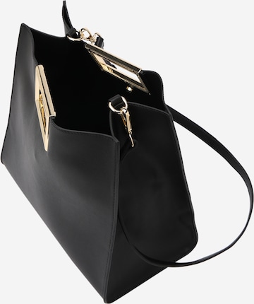 Seidenfelt Manufaktur Shoulder Bag 'Bjerre' in Black