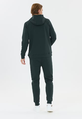 Virtus Loose fit Workout Pants 'Taro V2' in Green