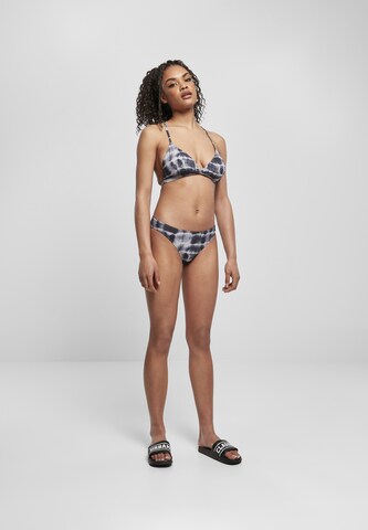 Urban Classics Triangel Bikini i svart