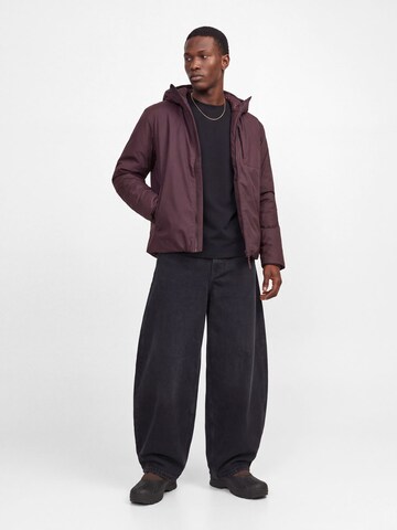 JACK & JONES - Chaqueta de entretiempo en rojo