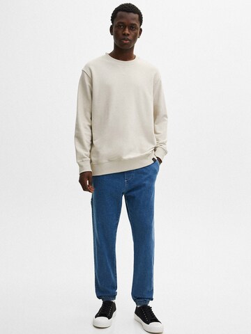 Pull&Bear Tapered Jeans in Blauw: voorkant