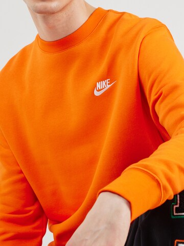 Nike Sportswear Regular Fit Sweatshirt 'CLUB FLEECE' i orange