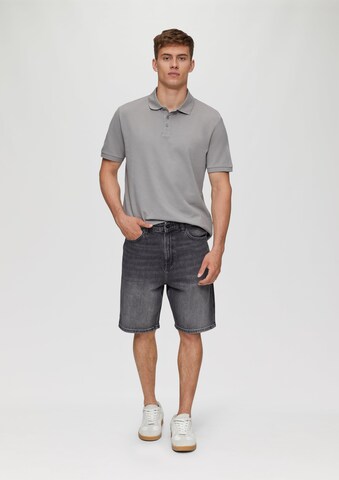 QS Regular Shorts in Grau