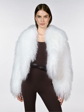 WeLoveFurs Winter jacket 'Weiße Tibetlamm Jacke CHLOÈ' in White