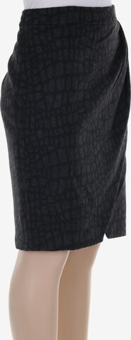 Karen Millen Skirt in L in Black