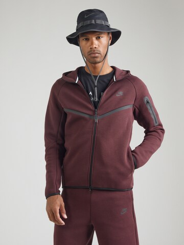 Nike Sportswear Кофта на молнии 'TECH FLEECE' в Красный: спереди