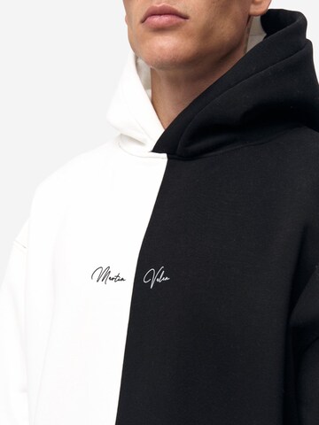 MARTIN VALEN Sweatshirt in Zwart