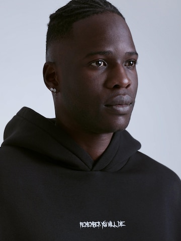 Remember you will die Sweatshirt 'Kreuz' in Black