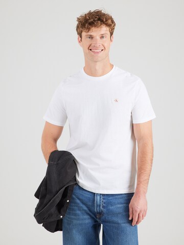 T-Shirt Calvin Klein Jeans en blanc : devant