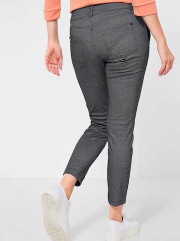 STREET ONE Slimfit Hose 'Jane' in Schwarz