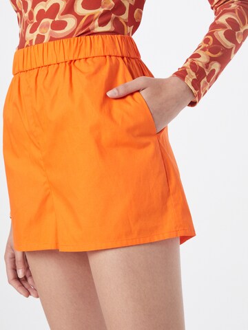 NA-KD Regular Shorts 'Elin' in Orange