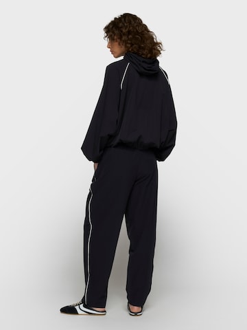 10Days Tapered Trousers in Black