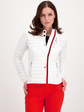 monari Between-Season Jacket in White: front