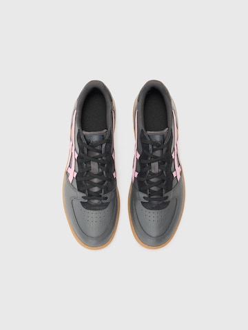 ASICS Låg sneaker 'SKYHAND' i grå