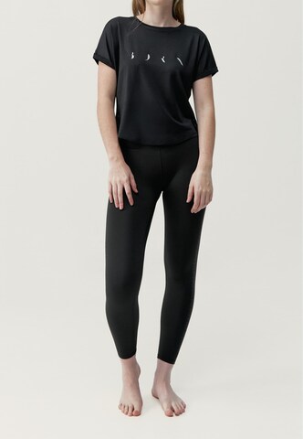Born Living Yoga Functioneel shirt 'Azami' in Zwart
