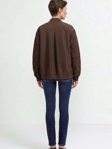 Veste mi-saison Rich & Royal en marron