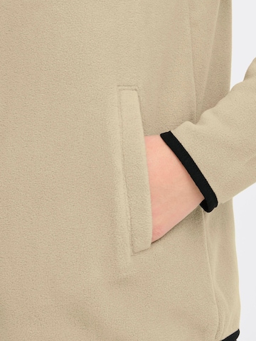 Pullover ' OXNETE HALFZIP ' di Oxmo in beige
