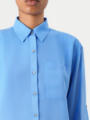 Calvin Klein Μπλούζα σε μπλε