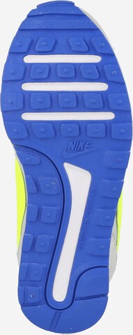 Nike SportswearTenisice 'VALIANT' - siva boja