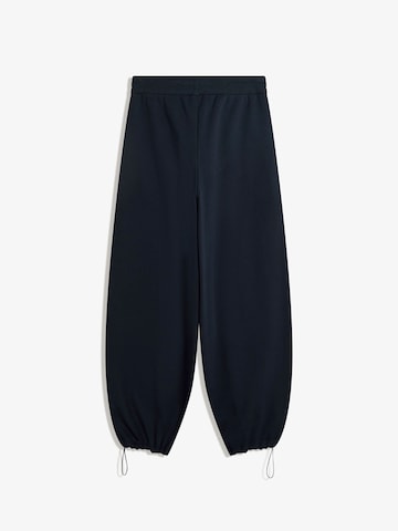 Tapered Pantaloni di Bershka in blu