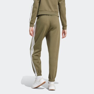ADIDAS SPORTSWEAR Tapered Sporthose in Grün