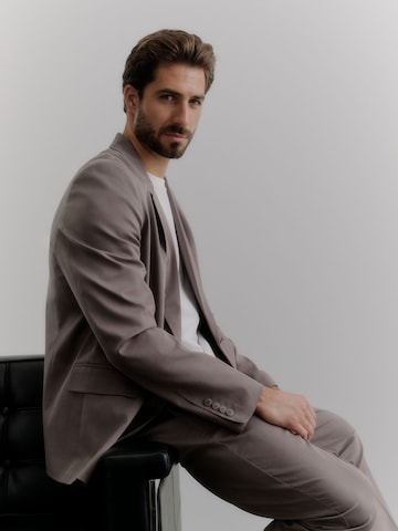 ABOUT YOU x Kevin Trapp Regular fit Business Blazer 'Ali' in Grey