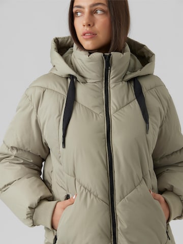 VERO MODA Winter Jacket 'BEVERLY' in Grey