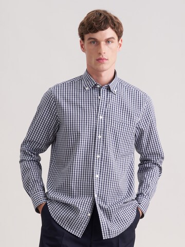 Coupe regular Chemise SEIDENSTICKER en bleu : devant