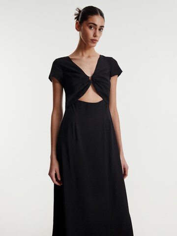 Robe 'Gitte' EDITED en noir : devant