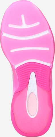 rožinė UNDER ARMOUR Sportiniai batai 'Omnia Q1'