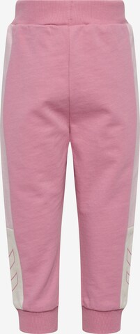 Hummel Tapered Sporthose in Pink