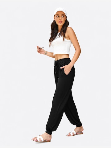 AOTTORI Regular Pants in Black