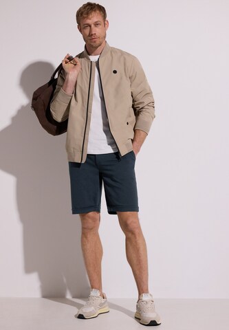 Street One MEN Regular Shorts in Blau: Vorderseite