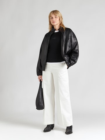 Haut Calvin Klein Jeans en noir