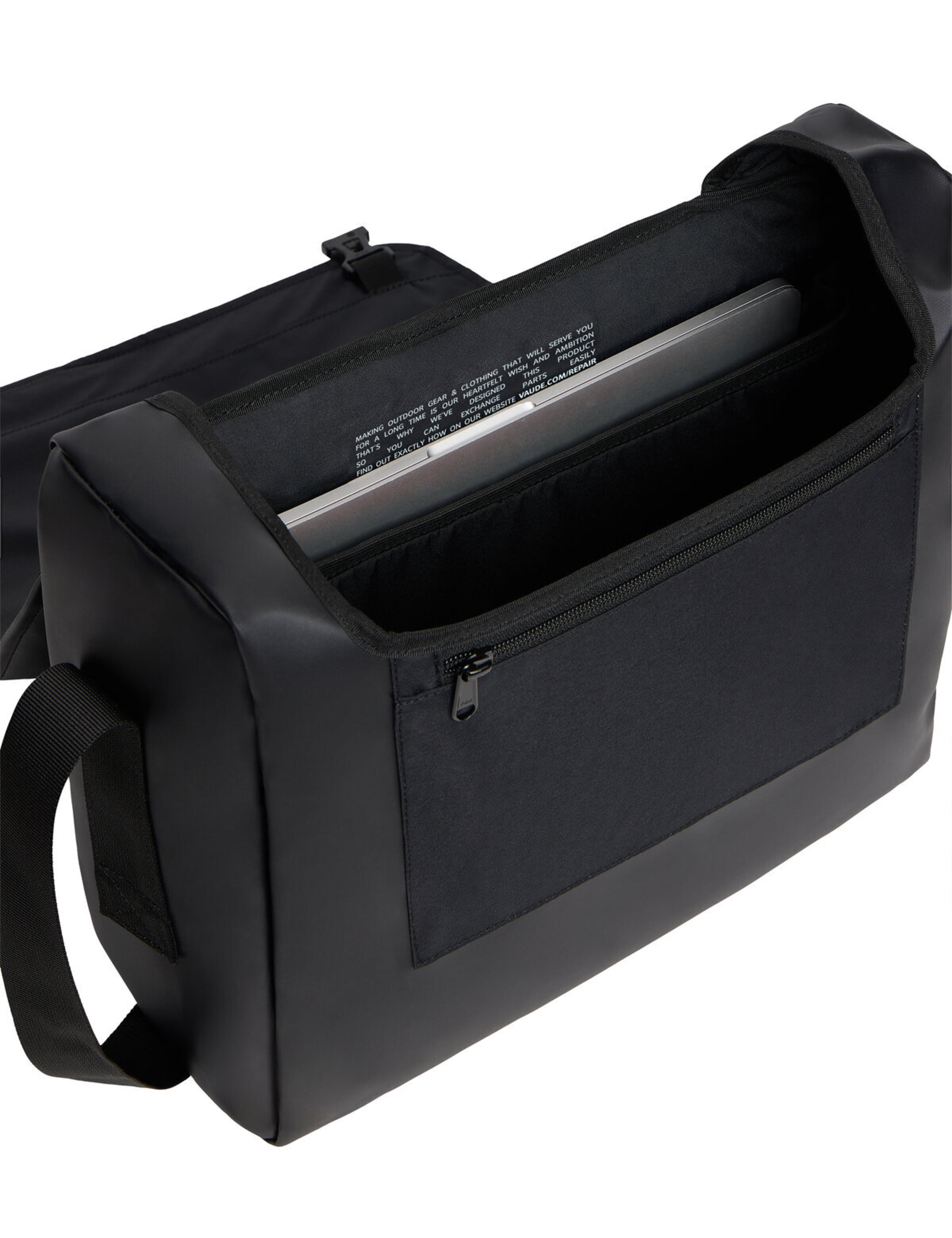 VAUDE Sports bag 'Aguni' in Black