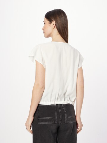 Hailys Bluse in Weiß