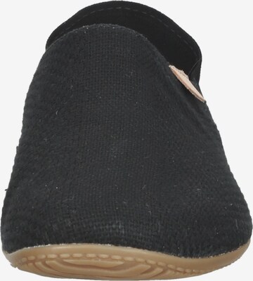 Living Kitzbühel Slippers in Black