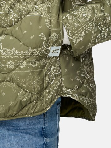 CAMEL ACTIVE Between-Season Jacket in Green