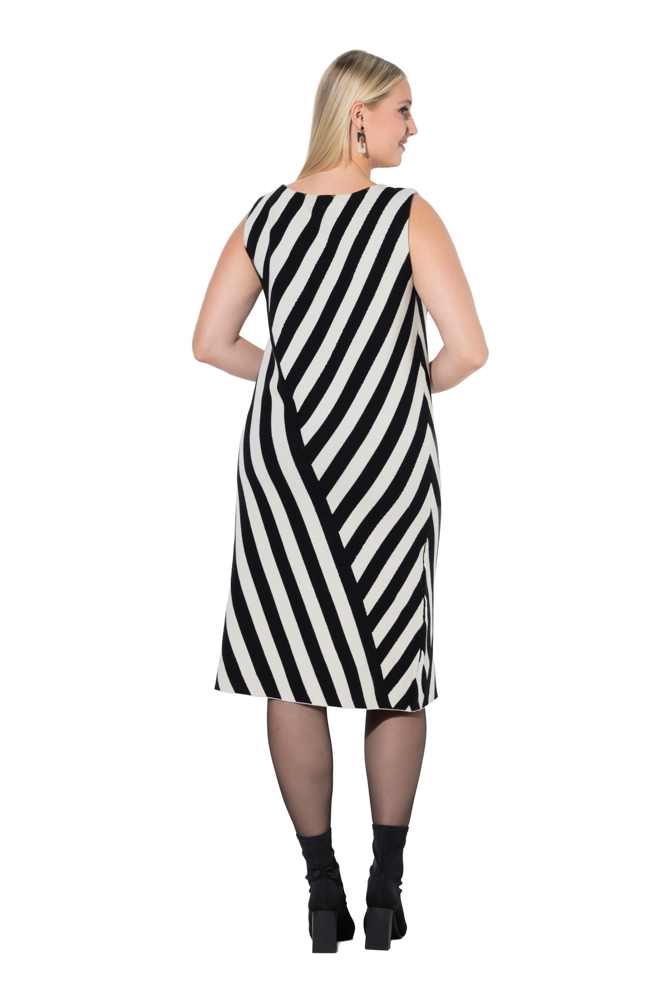 Ulla Popken Dress in Black