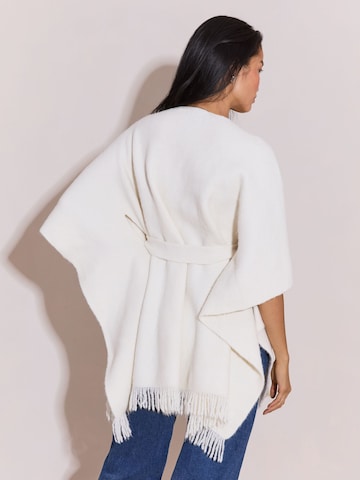 Mantellina di Lipsy in beige