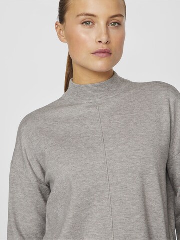 VILA - Jersey en gris