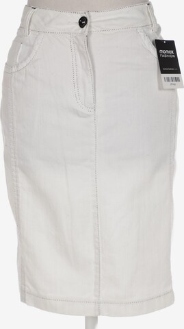 Biba Skirt in XS in White: front