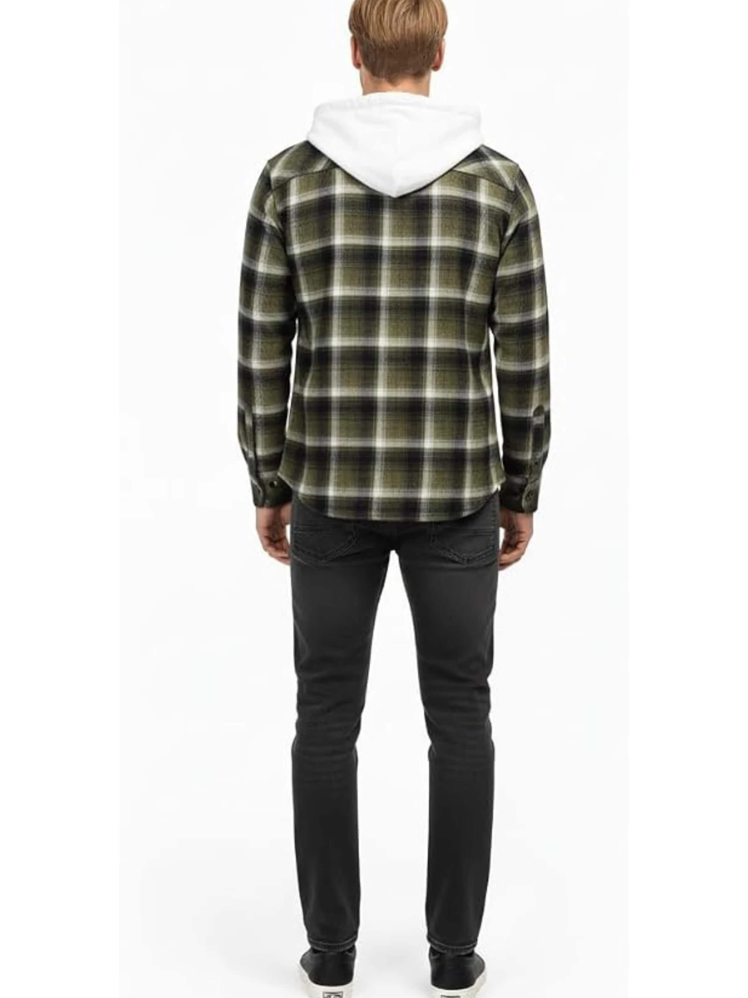 Regular fit Camicia 'Mens flannel with hooddie' di Radwa in verde