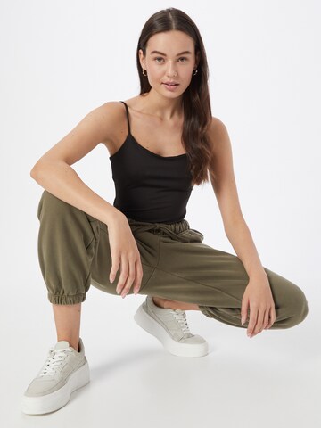 Effilé Pantalon 'Wfh Sweatpants' LEVI'S ® en vert