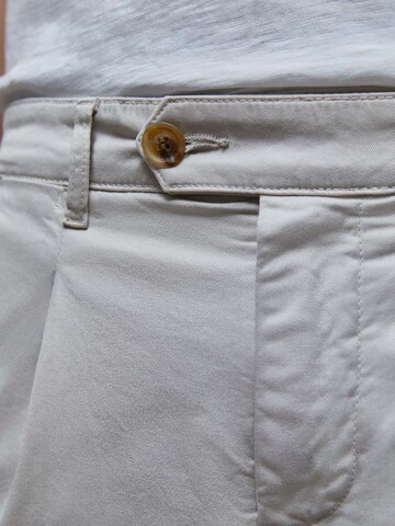 Scalpers Regular Pleat-front trousers in Beige