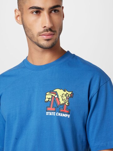 MARKET T-shirt 'State Champs' i blå