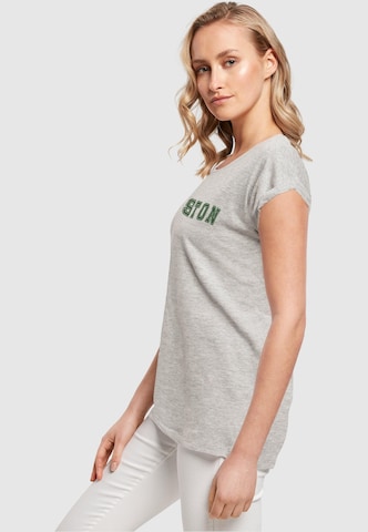Merchcode T-Shirt 'Boston' in Grau