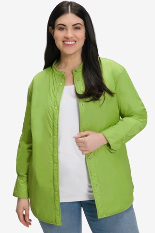 Ulla Popken Between-Season Jacket in Green: front