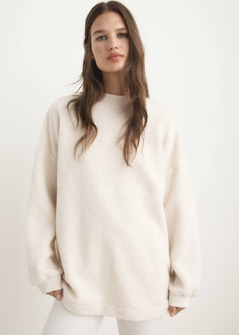 MANGO Sweatshirt 'Coma' in Weiß: Vorderseite