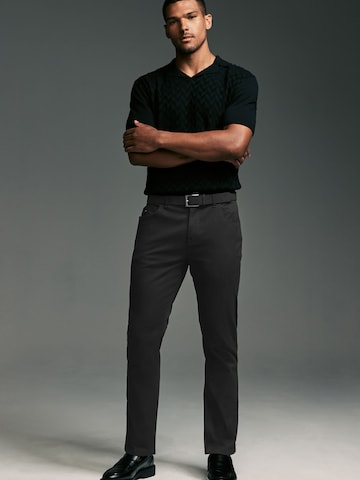 Coupe slim Pantalon Next en noir